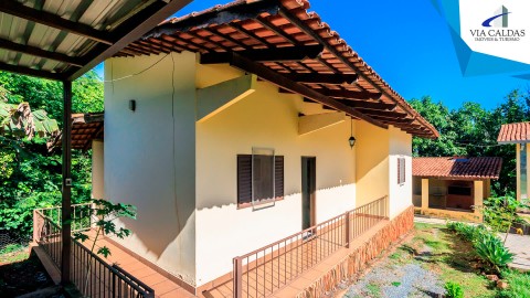 Casa a venda no Condomínio Marinas di Caldas | 7 quartos | 2 lotes | piscina