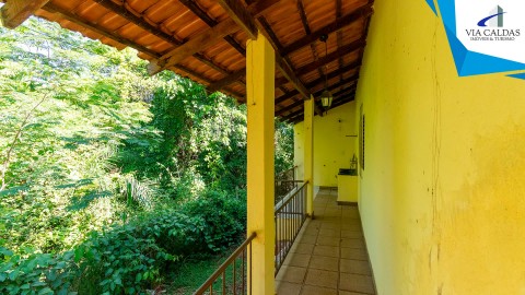 Casa a venda no Condomínio Marinas di Caldas | 7 quartos | 2 lotes | piscina