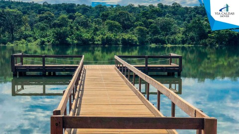 Dois Lotes lada a lado a venda no Setor Lago Sul em Caldas Novas